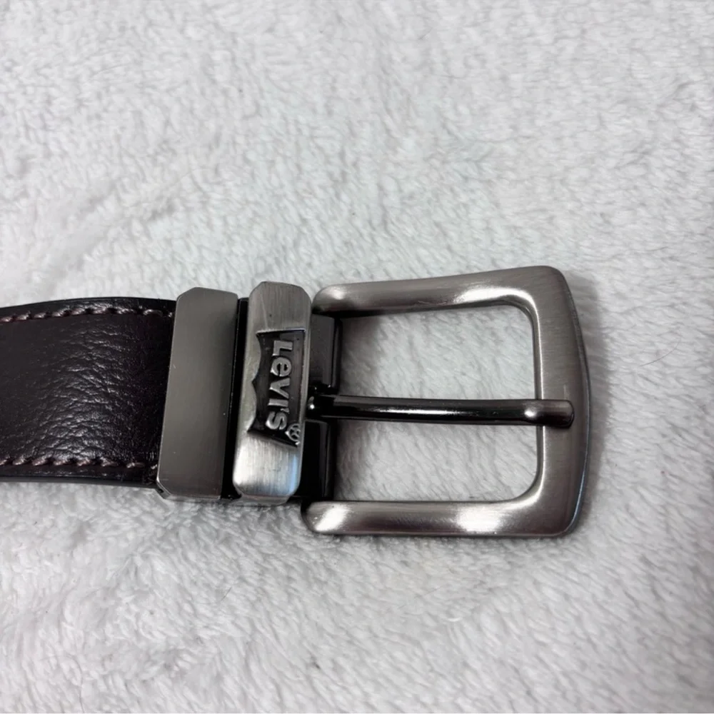 Levi's Men's Casual Everyday Two-in-One Reversible‎ Belt Size L 30-32